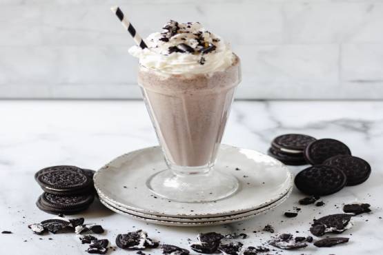 Cookies n Cream ice cream shake